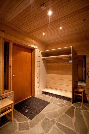 Фото номера Апартаменты с сауной Дома для отпуска Levi President Mountain Lodge - Five bedrooms г. Леви 32