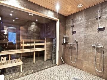 Фото номера Вилла с 5 спальнями и сауной Виллы Levillas Utsuvaara Villas г. Леви 22